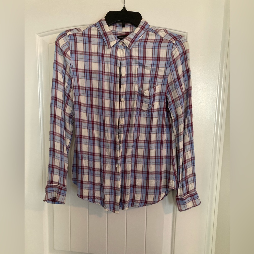 Banana Republic Classic Fit Button Down Plaid Shirt. Size Small.